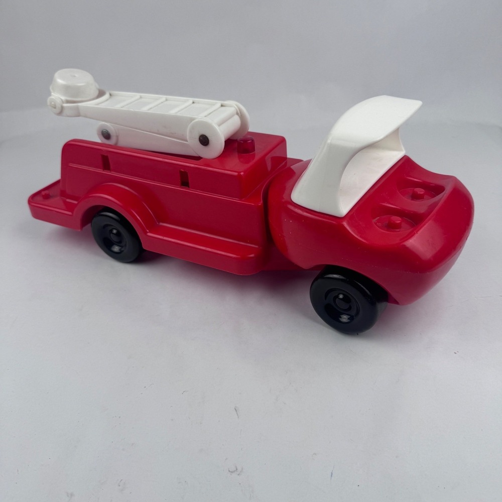 Vintage 90s Little Tikes Firetruck w Ladder No Figures